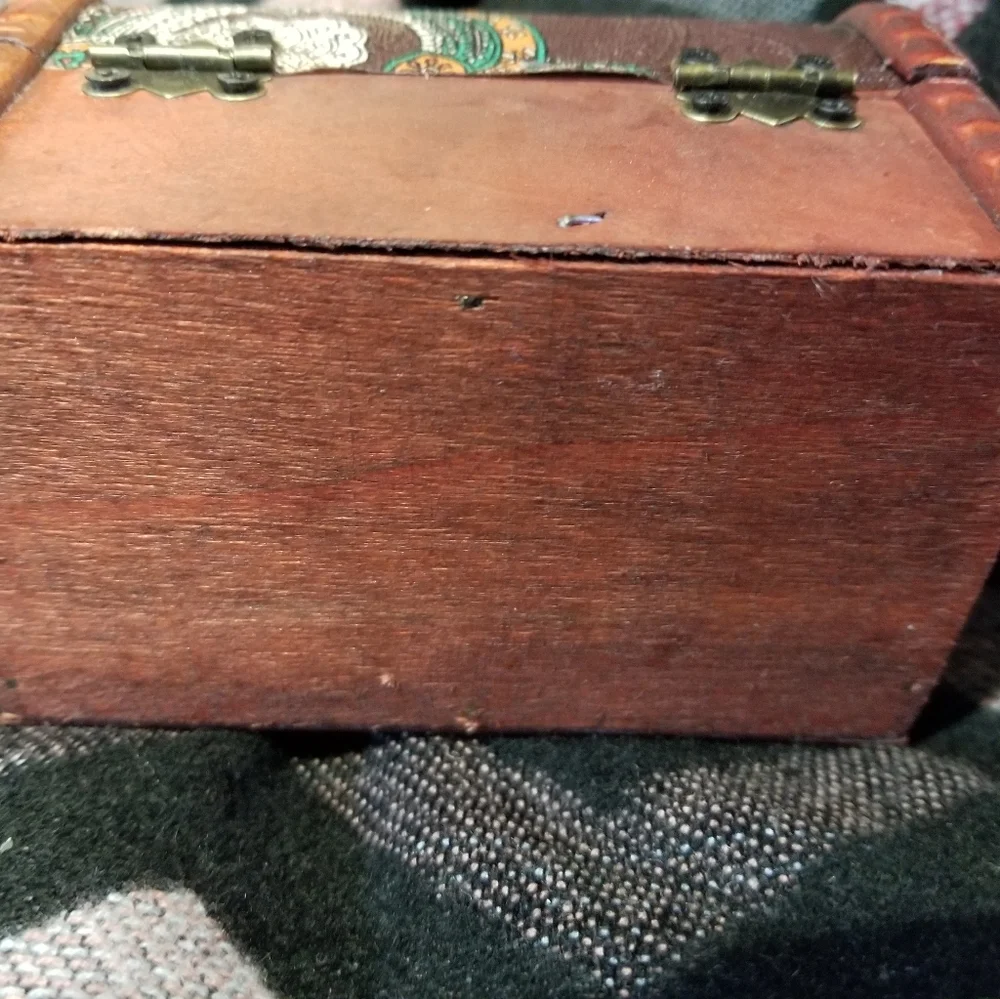 - Decorative Flowery Wooden Jewelry Box small